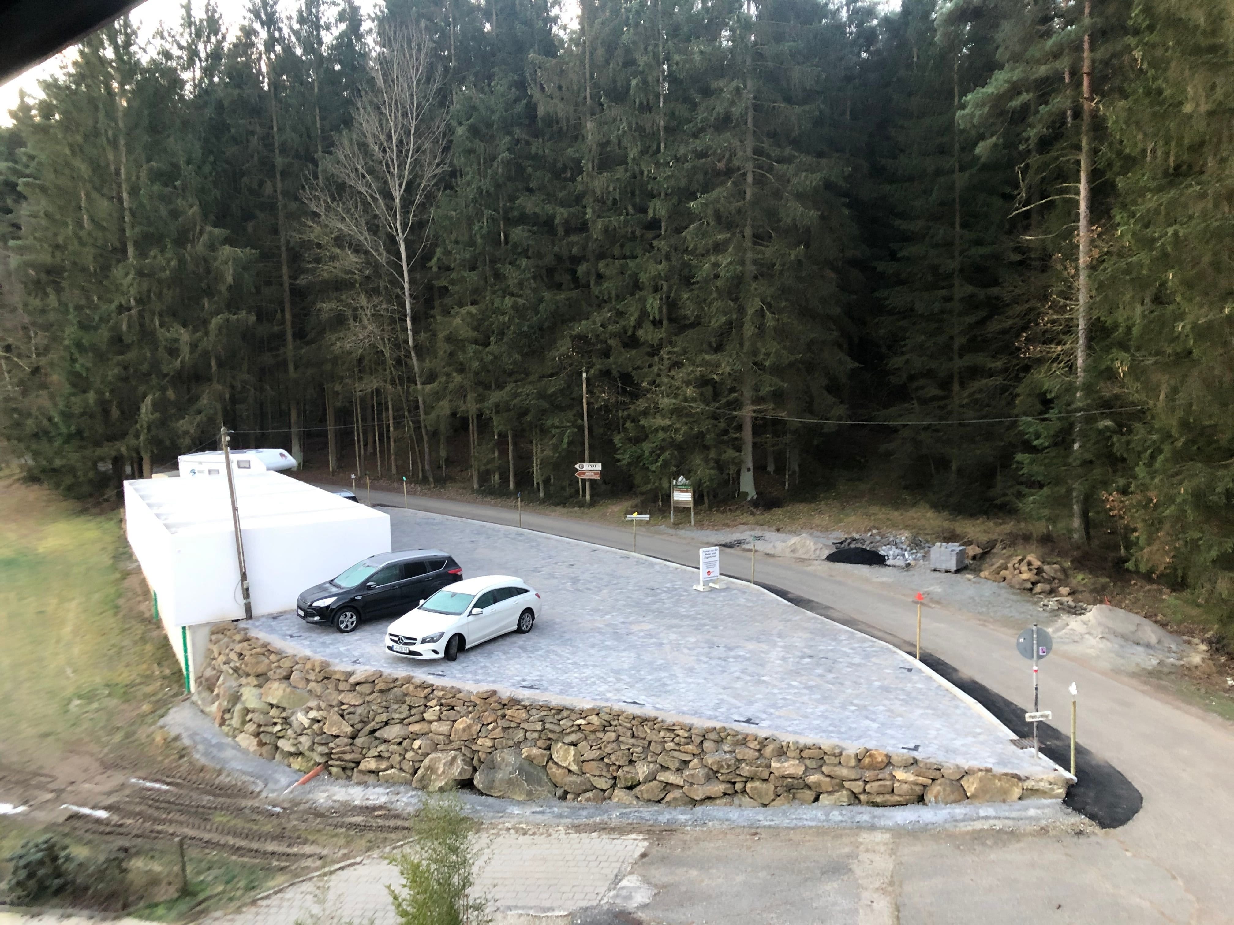 Immobilie in Grafenwiesen - Barrierefreie Erdgeschosswohnung (12) mit Dachterrasse und Pkw-Stellplatz  - Bild 2