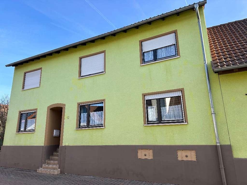 Immobilie in Breunigweiler - Ehemaliger Bauernhof mit Nebengebäuden in idyllicher Lage. - Bild 0
