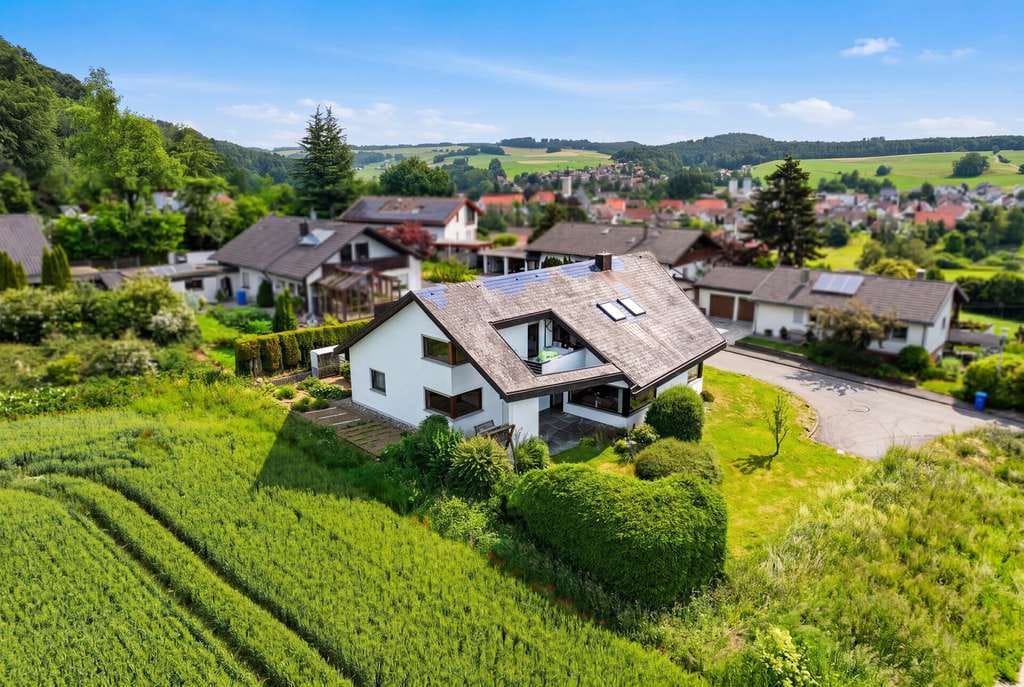 Immobilie in Eberhardzell - Einzigartiges Architektenhaus mit besonderen Vorzügen in Eberhardzell - Bild 1