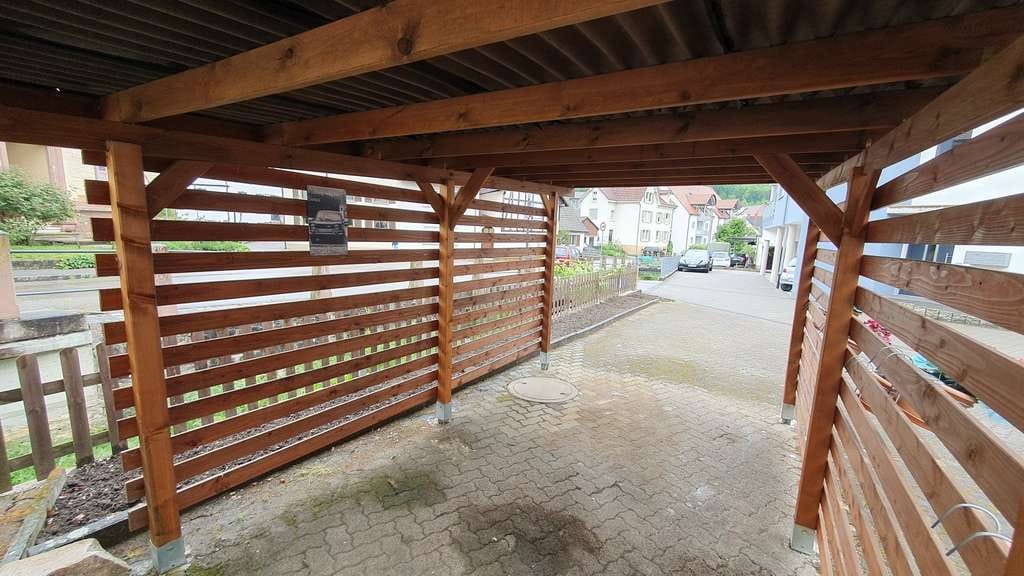 Immobilie in Kandern - EFH mit ELW & Nebengebäude zentral in Kandern - Bild 1