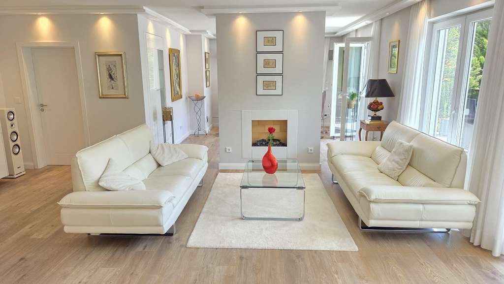 Immobilie in Pleiskirchen - Provisonsfrei: Luxuriöses Einfamilienhaus mit gehobener Ausstattung & moderner Technik - Bild 0