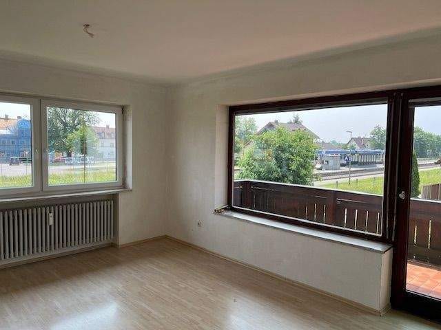 Immobilie in Biessenhofen - Schönes Zweifamilienhaus in sonniger Lage in Biessenhofen - Bild 3