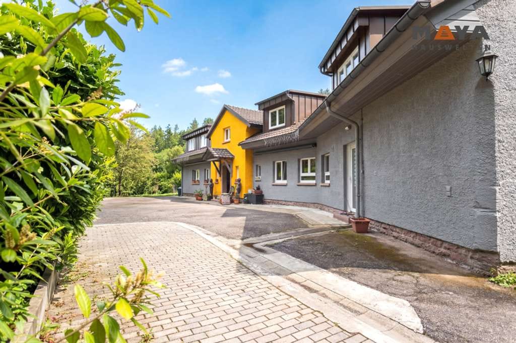 Immobilie in Marxzell - MARXZELL: Liebevoll saniertes Mehrfamilienhaus mit 4 Wohneinheiten ca. 450 m² Wohnfläche - Bild 3