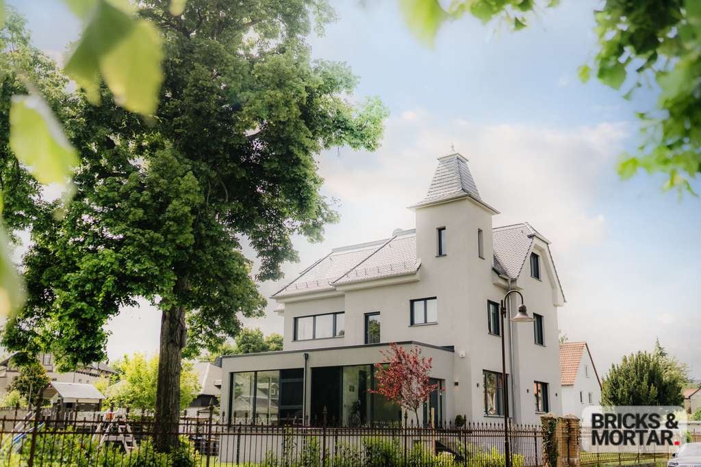 Immobilie in Belgershain - Historischer Charme trifft modernen Wohnkomfort – Einfamilienhaus mit Einliegerwohnung - Bild 1