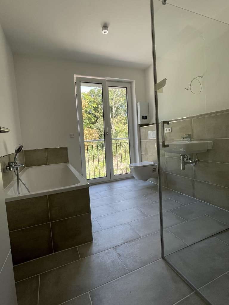 Immobilie in Goethestadt Bad Lauchstädt - Bezugsfertige Doppelhaushälfte mit Gründach - Bild 2