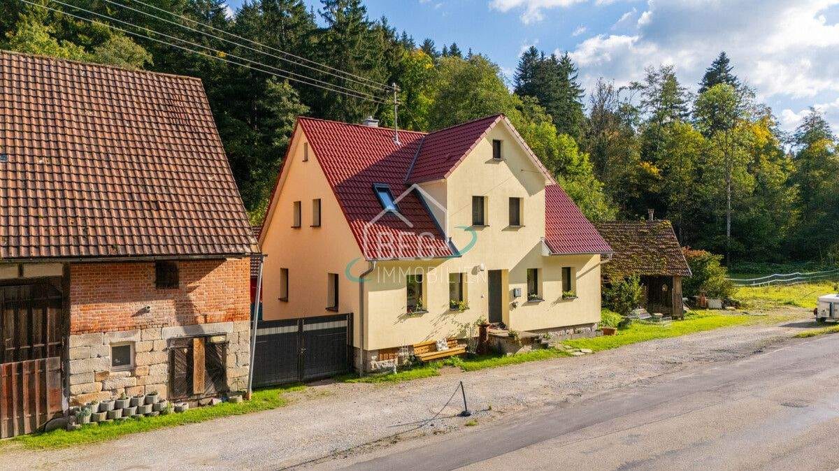 Immobilie in Fichtenberg - Kernsaniertes Wohnen: viel Platz, viel Komfort, viel Grün - Bild 2