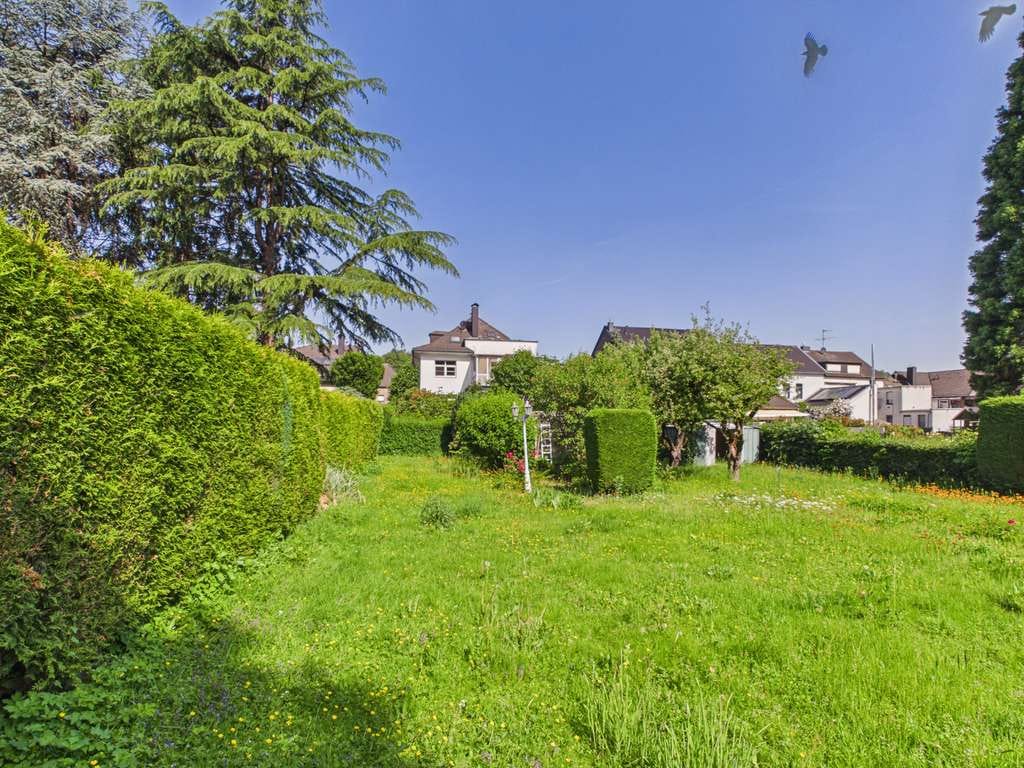 Immobilie in Langerwehe - Großzügige Villa mit traumhaftem Garten - Bild 3
