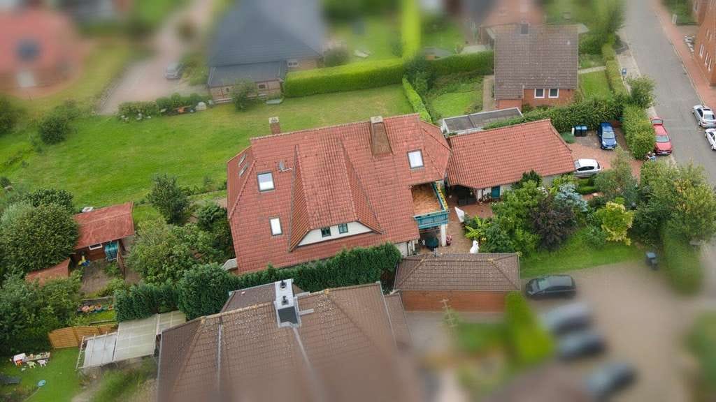 Immobilie in Krempe - Mehrfamilienhaus mit gepflegtem Garten - Bild 2