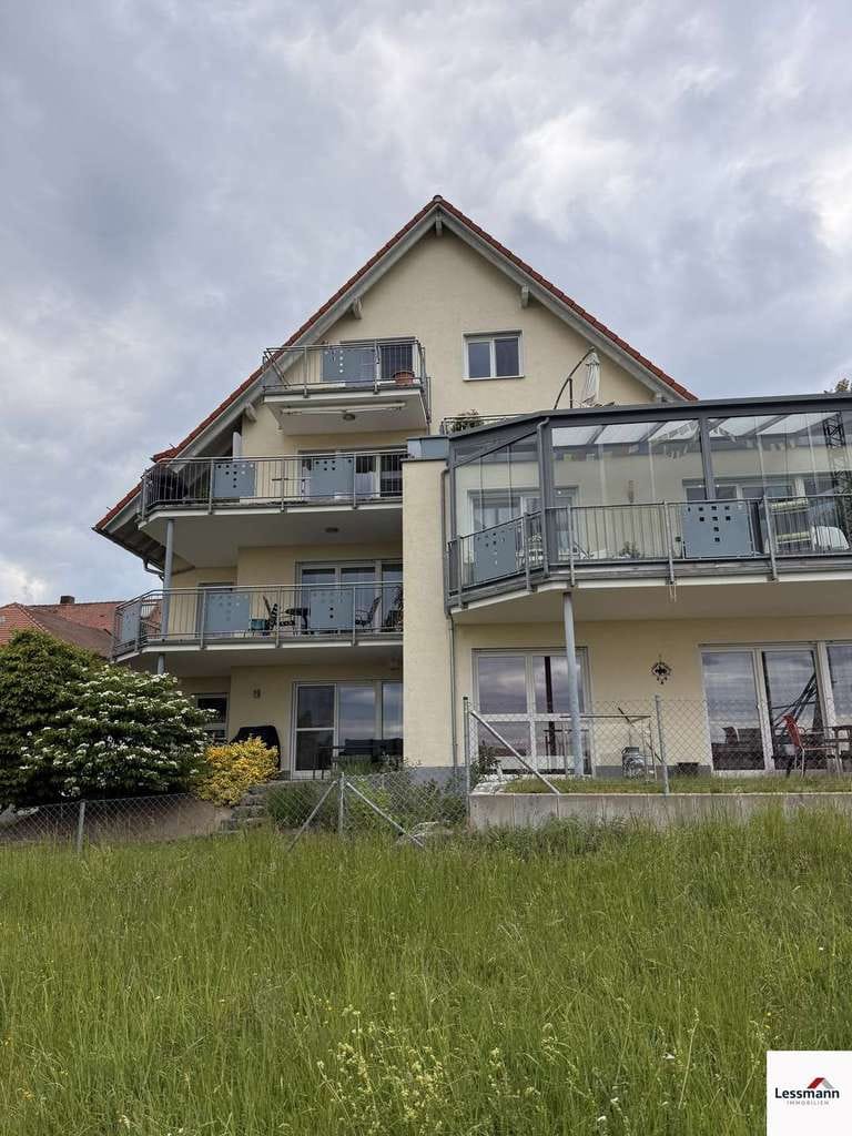 Immobilie in Leinburg - Charmante 3-Zimmer Eigentumswohnung mit großem Balkon und Blick ins Grüne - Bild 0