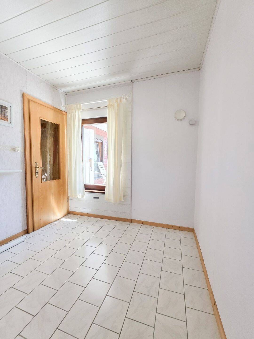 Immobilie in Eisfeld - Freizeitgrundstück mit Bungalow - Bild 3