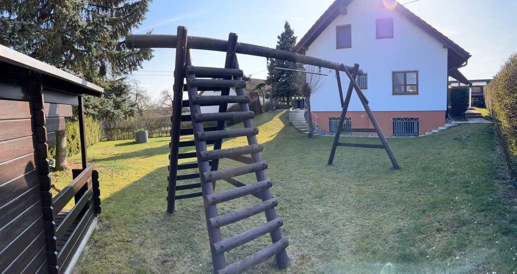 Immobilie in Niederstotzingen - Großzügiges Einfamilienhaus mit 7 Zimmern, 998 m² Grundstück & Doppelgarage – ideal für Familien - Bild 4