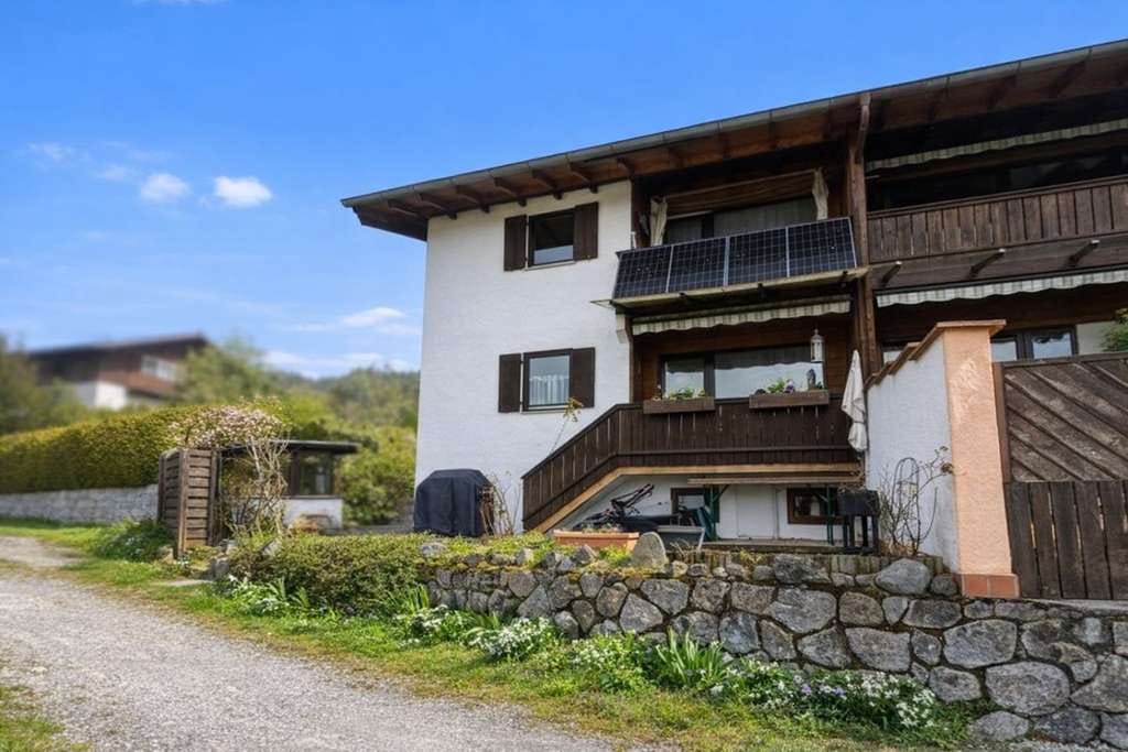 Immobilie in Oberammergau - REH in ruhiger Lage in Oberammergau - KfW-Förderfähig  Jung kauft Alt - Naturnah und Ruhig - Bild 0