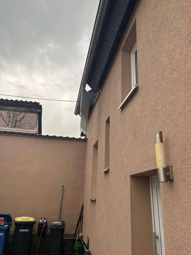 Immobilie in Niedernhausen - Einzelhaus mit 7 Zimmern und großzügigem Platzangebot in Niedernhausen - Bild 1