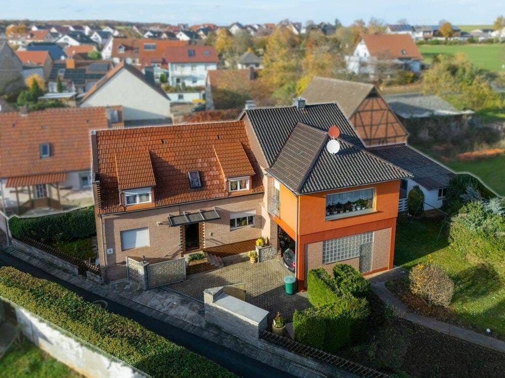 Immobilie in Werneck - Geräumiges Zuhause für Ihre Familie! - Bild 0