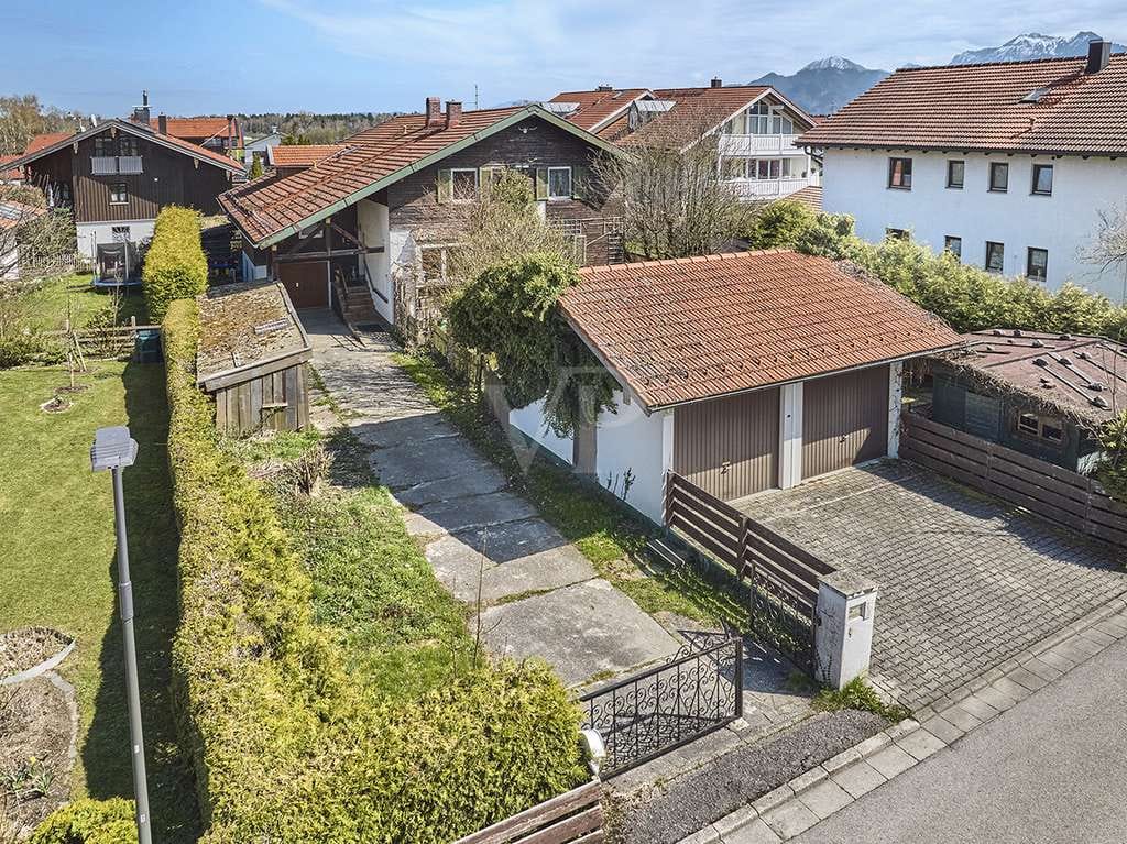 Immobilie in Bernau am Chiemsee - Vielseitige Nutzungsperspektiven für Grundstück mit Altbestand und Abriss in Bernau am Chiemsee - Bild 0