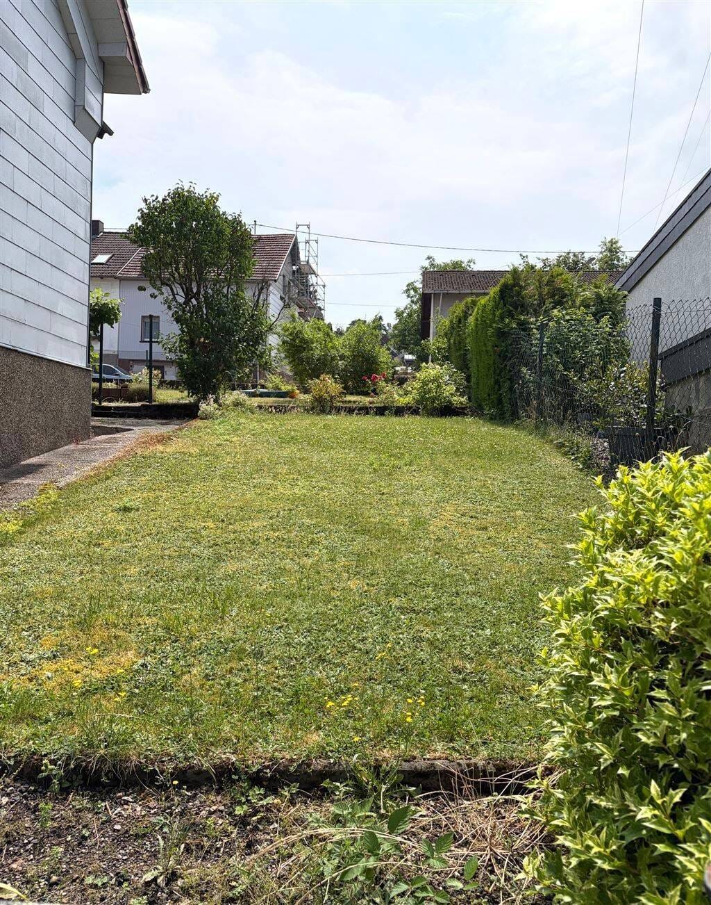Immobilie in Sulzbach/Saar - Sulzbach-OT: In ruhiger Lage 1Fam.-Haus mit viel Platz! - Bild 2