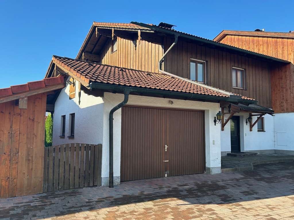 Immobilie in Warngau - Doppelhaushälfte oder Mehrgenerationenhaus - entdecken Sie die Möglichkeiten! - Bild 2