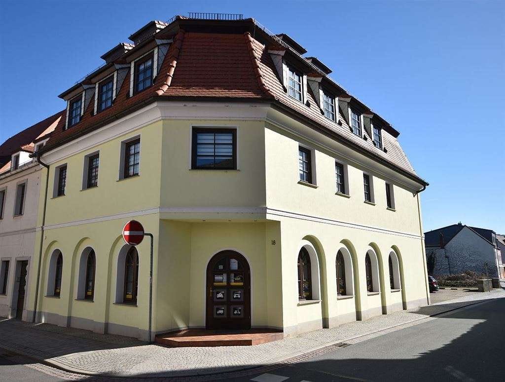 Immobilie in Oschatz - °°°° Seit Jahren gut vermietet und erst 2000 neu erbaut!! °°°° - Bild 0