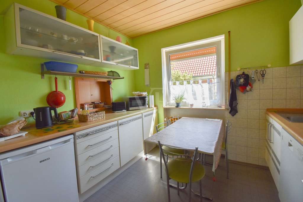 Immobilie in Volkach - Solide Investition in gefragter Lage: Mehrfamilienhaus mit Garten in zentraler Lage von Volkach - Bild 2