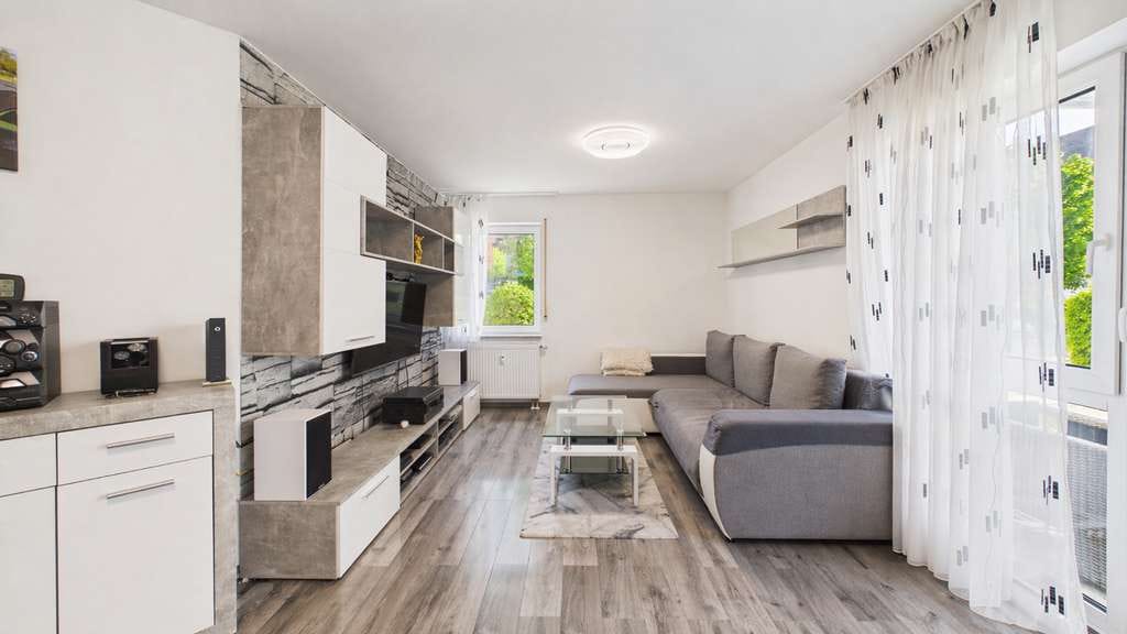 Immobilie in Bad Friedrichshall - Möblierte 2-Zimmerwohnung mit Terrasse – attraktive Kapitalanlage in Bad Friedrichshall - Bild 2