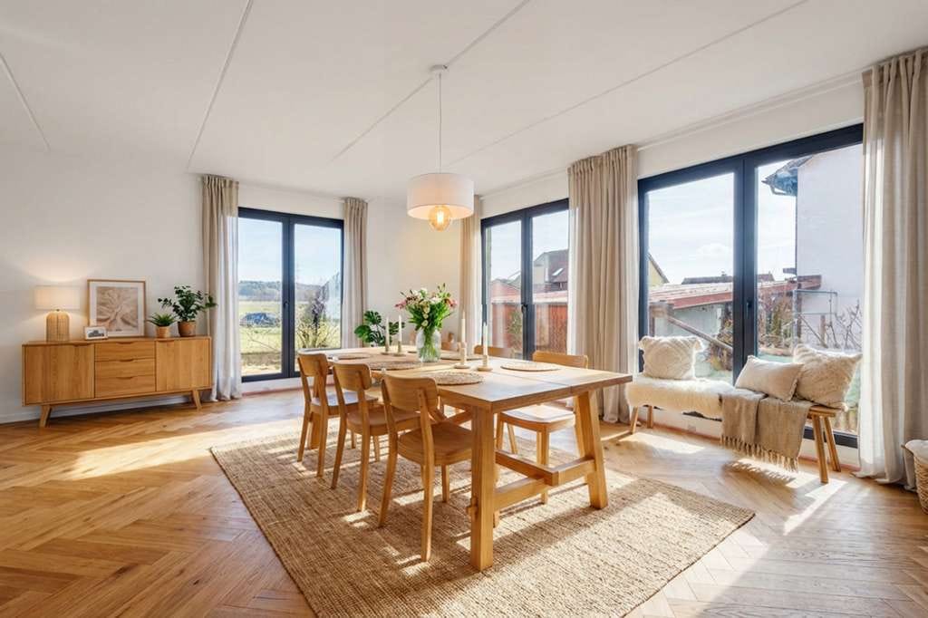 Immobilie in Zeitlarn - RosenHomes- Neubau moderne Doppelhaushälfte mit Südterrasse, 2 Stellplätzen, KfW 55  - Haus 1 - Bild 1