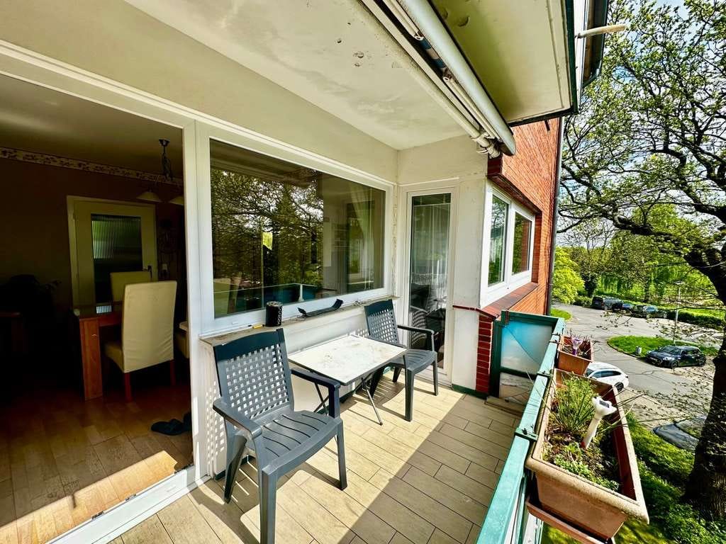 Immobilie in Heide - Freundliche 4-Zimmer-Eigentumswohnung mit Balkon in gepflegter Wohnanlage in Heide - Bild 1