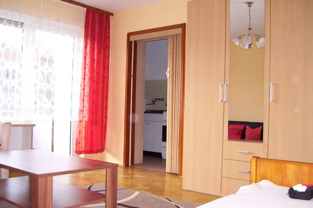 Immobilie in Bamberg - Helle 1-Zimmer-Eigentumswohnung mit Balkon - Nähe Wunderburg - provisionsfrei - Bild 4