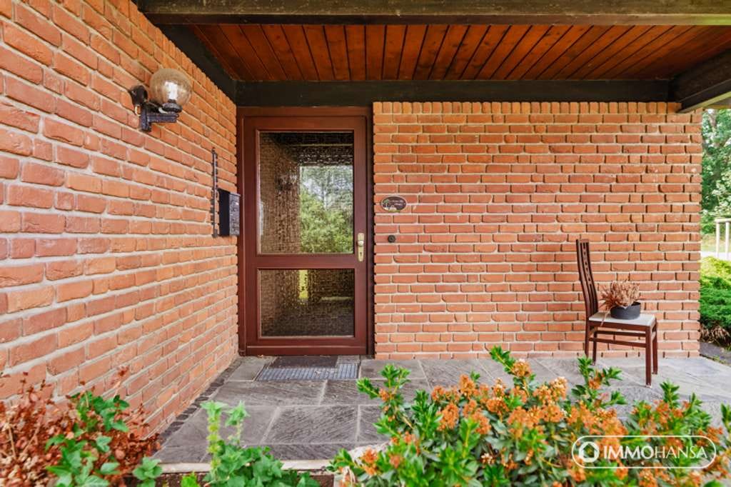 Immobilie in Embsen - Familientraum: Bungalow mit gehobener Ausstattung, Wintergarten, Wellnessoase und großem Garten - Bild 2