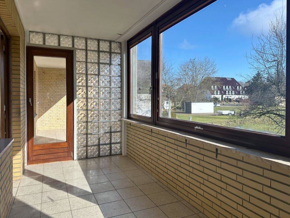 Immobilie in Timmendorfer Strand - Ostsee-Flair - Mehrfamilienhaus mit Potenzial, nur wenige Meter vom  Niendorfer Strand entfernt. - Bild 3
