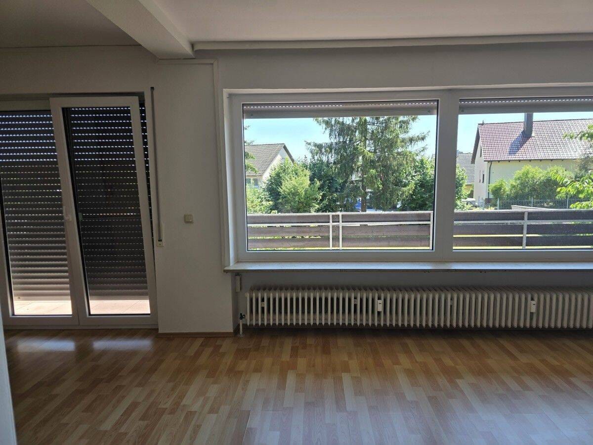 Immobilie in Heßdorf - Gepflegtes Drei-Familienhaus in Heßdorf-OT Hesselberg - Bild 2