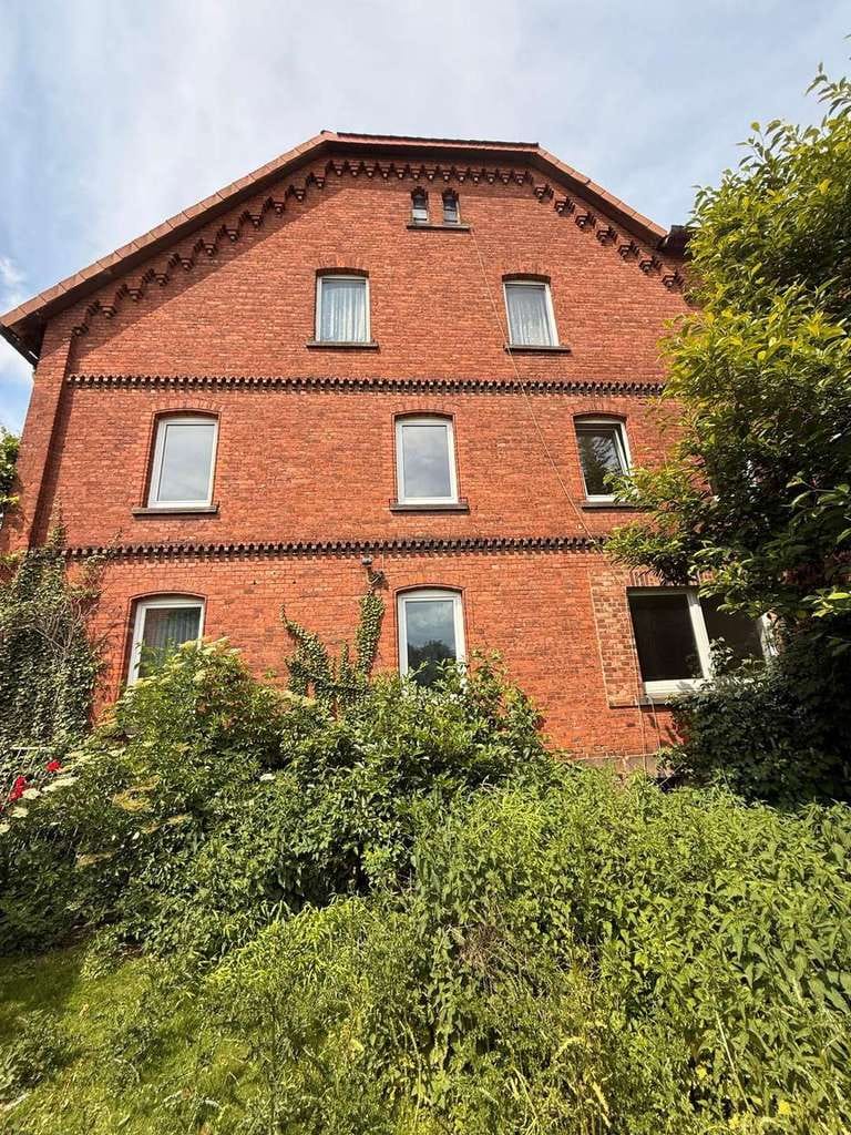 Immobilie in Salzhemmendorf - Ländlicher Dreiseitenhof mit großem Potenzial – Resthof in Oldendorf - Bild 1