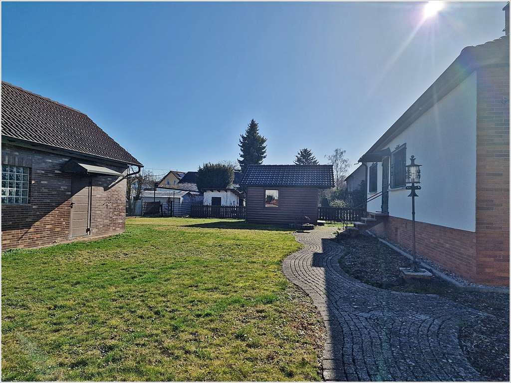 Immobilie in Selzen - Exklusives Entwicklungsgrundstück mit Bestand  in Selzen -899 m² mit großem Potenzial- Nähe Mainz - Bild 0