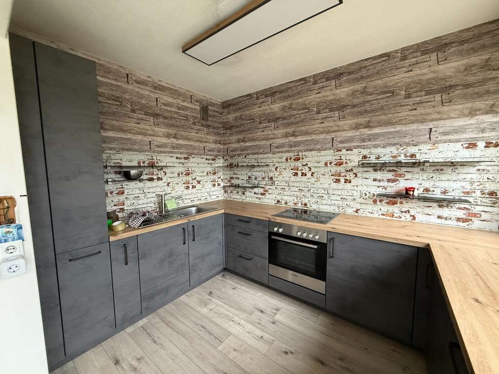 Immobilie in Denzlingen - Ruhige Maisonette-Wohnung mit Dachterrasse und Tiefgaragenstellplatz - Bild 3
