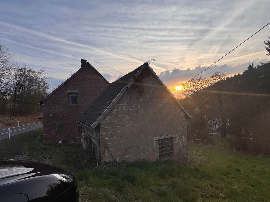 Immobilie in Sundern - Dieses Objekt benötigt eine liebevolle Sanierung - Bild 1