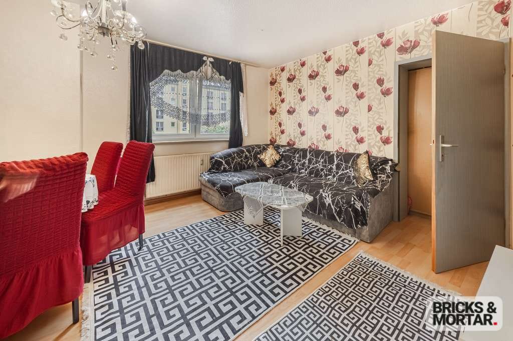 Immobilie in Fürth - 2-Zimmerwohnung mit TG-Stellplatz & Balkon zur Kapitalanlage - Bild 2