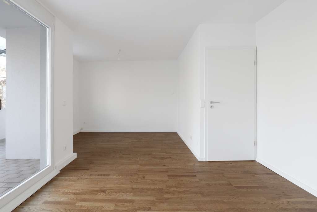 Immobilie in Ottobrunn - Bezugsfrei! Sanierte 3-Zimmer-Wohnung mit Balkon & Tiefgarage - Bild 3
