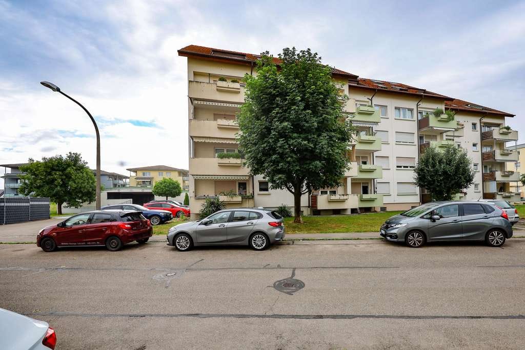 Immobilie in Eimeldingen - Attraktive 3-Zimmer-Eigentumswohnung mit Balkon und Tiefgaragenstellplatz in ruhiger Wohnlage - Bild 1