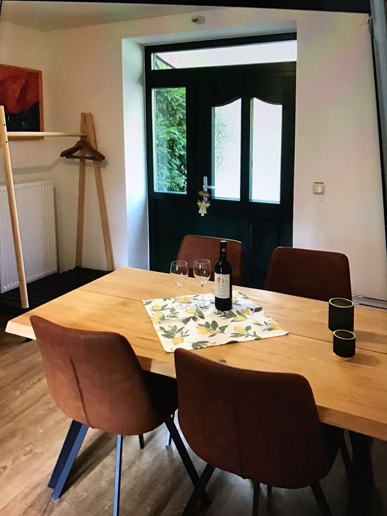 Immobilie in Sternberg - Schönes saniertes Mehrfamilienhaus mit 3 Wohnungen in Sternberg - PROVISIONSFREI - Bild 3