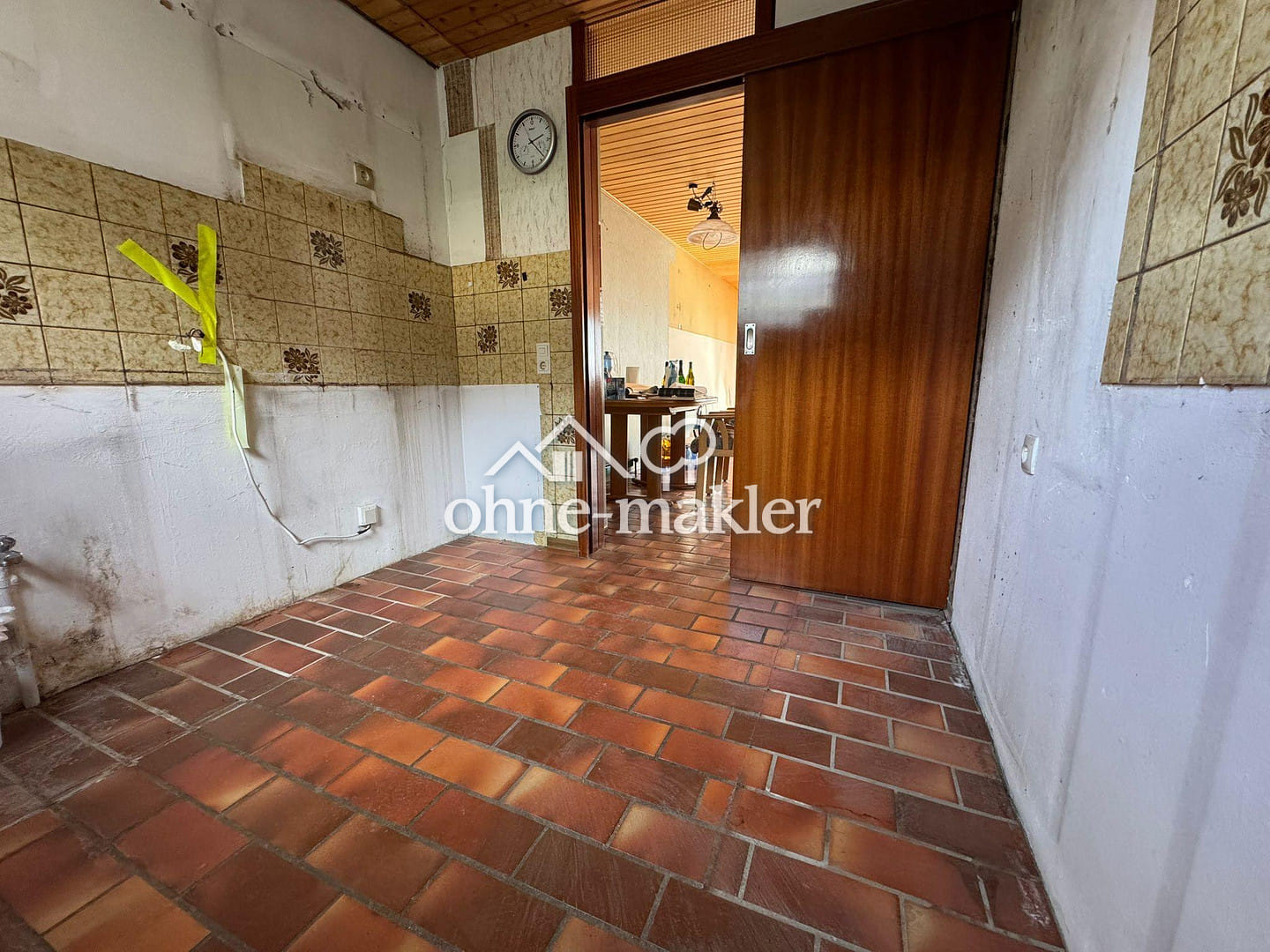 Immobilie in Ehningen - Charmantes Reiheneckhaus mit Garten, Balkon & Dachterrasse in sonniger Lage - Bild 4