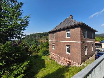 Immobilie in Sonneberg - MEHRGENERATIONEN MIT RUHE UND PANORAMA - Bild 0