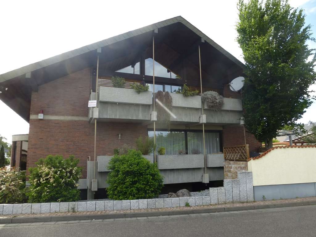Immobilie in Neulußheim - Villa mit 328 m² Wohnfläche in Neulußheim - Bild 1