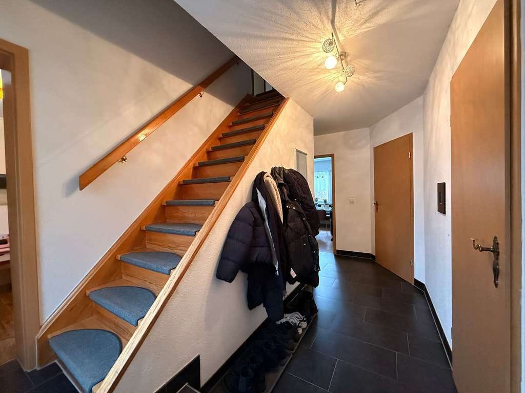 Immobilie in Leubsdorf - Einfamilienhaus mit Wohlfühlcharakter und weitläufigem Grundstück - Bild 2