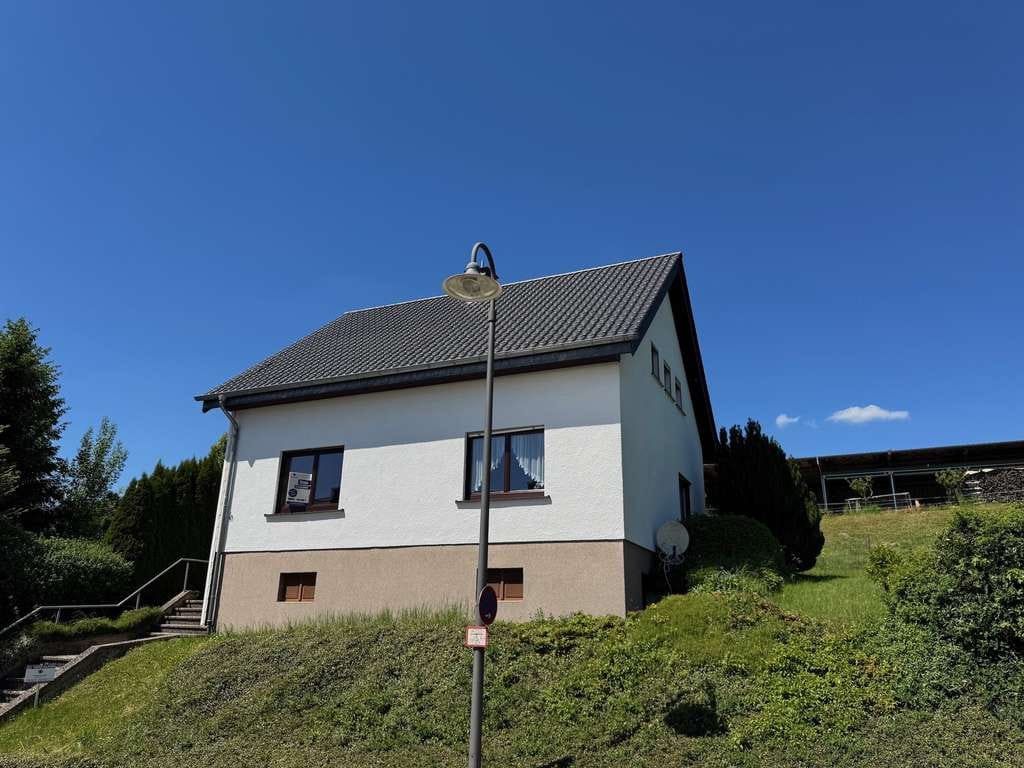 Immobilie in Mandern - Mandern - freistehendes Einfamilienhaus mit Garten - sofort frei - Bild 0