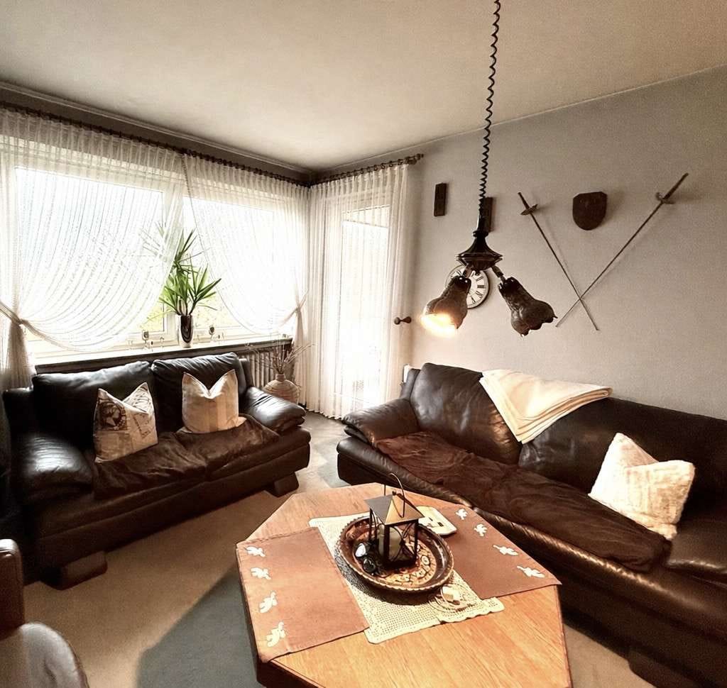 Immobilie in Brake - Kapitalanlage für Einsteiger- vermietete Wohnung mit Entwicklungspotential - Bild 3