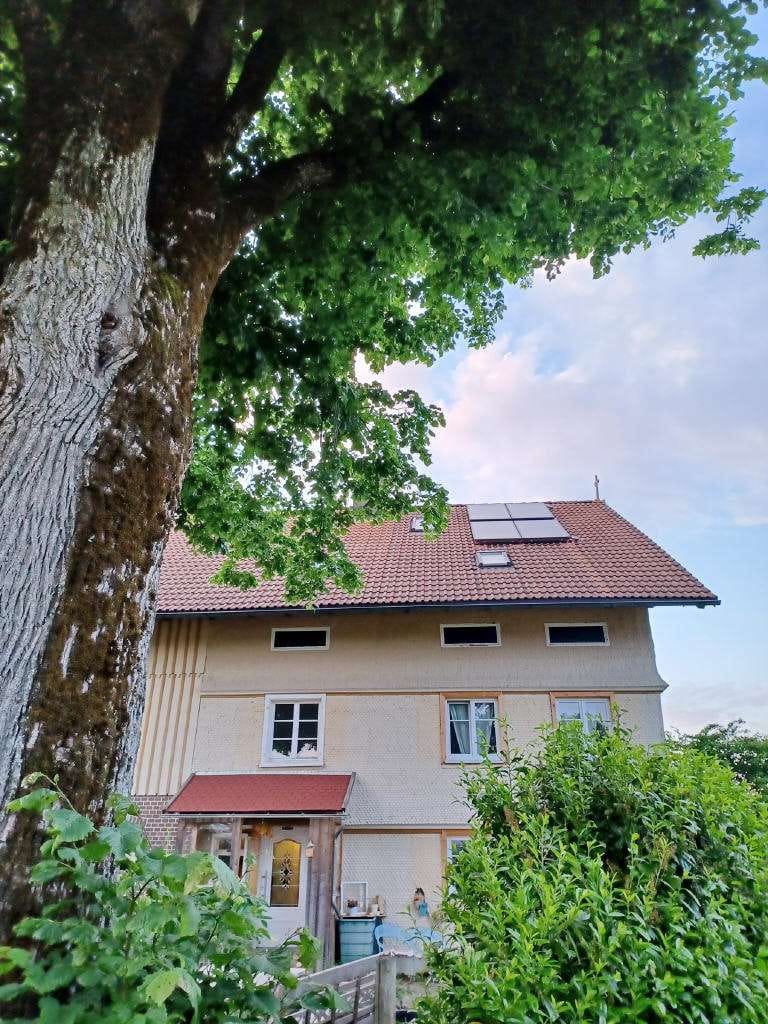 Immobilie in Heimenkirch - Ehemaliger Bauernhof in toller Lage mit Bergblick! - Bild 1