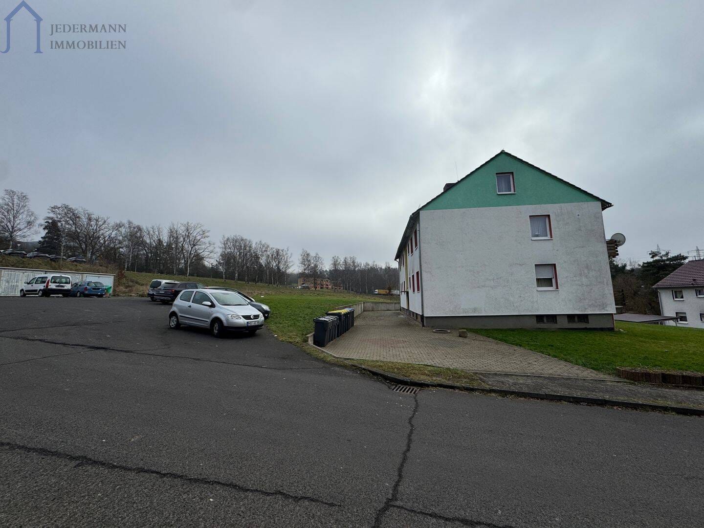 Immobilie in Bad Hersfeld - Mehrfamilienhaus auf dem einen, Baulücke auf dem anderen Grundstück! - Bild 3