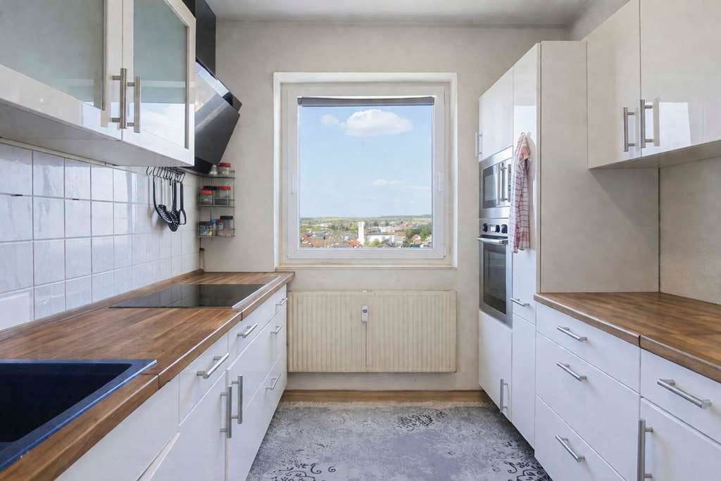 Immobilie in Erlensee - Viel Platz für Familienleben – 4-Zimmer-Wohnung mit großer Loggia - Bild 2