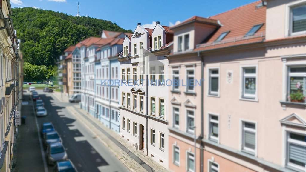Immobilie in Meißen - 7-Parteienhaus in Meißen/ Triebischtal in ruhigem Umfeld zum 15,-fachen. Voll vermietet - JNM: 24.79 - Bild 1