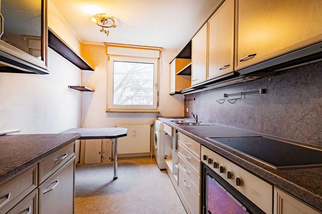 Immobilie in Freiburg im Breisgau - BRUMANI | Bezugsfreie 3-Zimmer-Wohnung mit Stellplatz auf Erbpacht in Freiburg-Landwasser - Bild 2