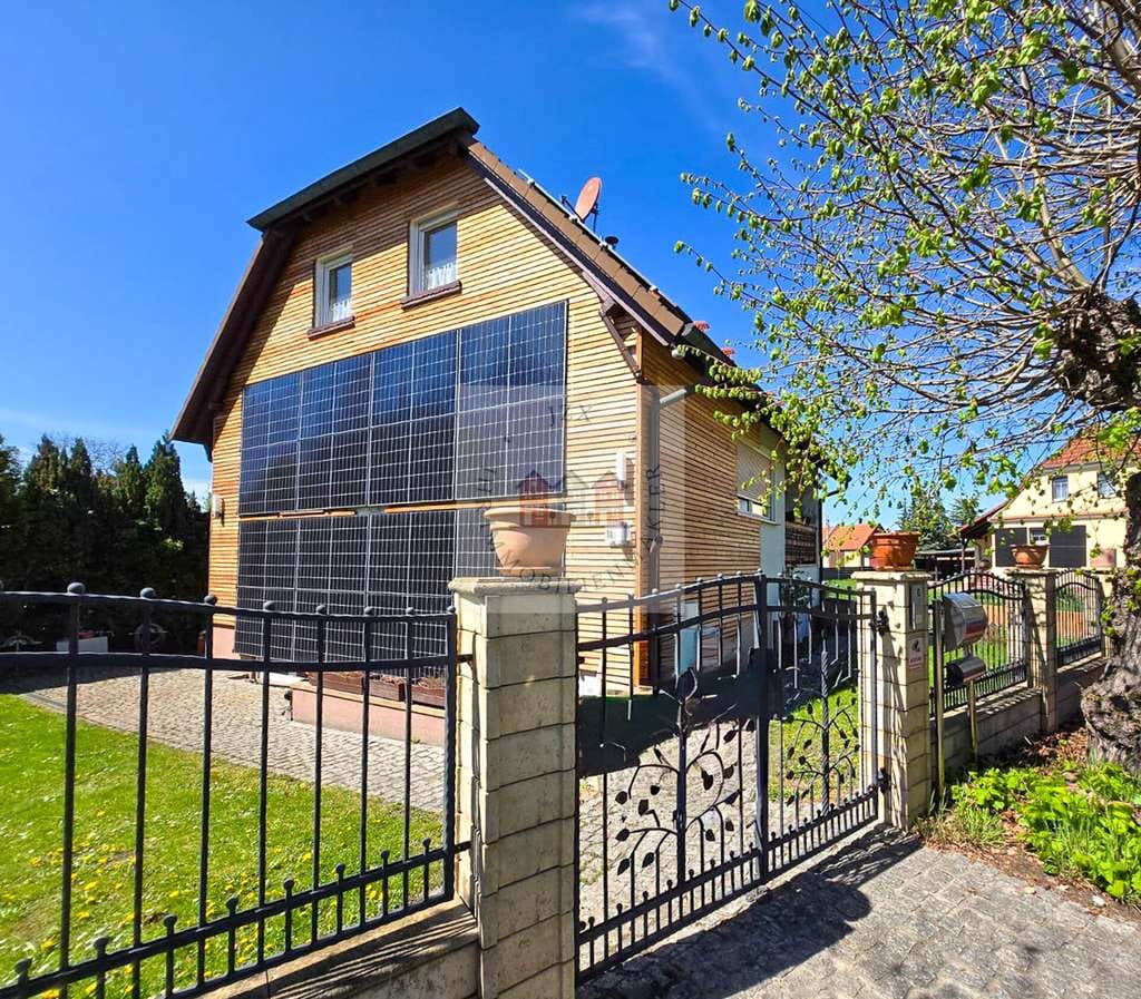 Immobilie in Ruhland - Zukunftssicher wohnen: Einfamilienhaus mit Photovoltaik & viel Energiepotenzial - Bild 0